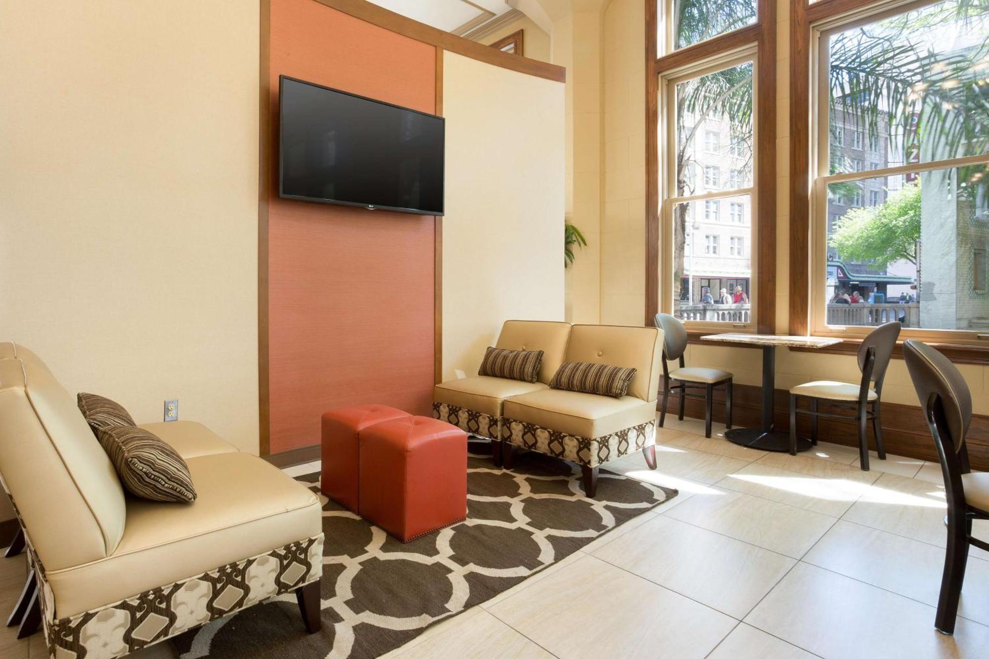 Drury Inn & Suites San Antonio Riverwalk Exterior foto